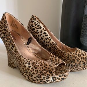 Express leopard wedges